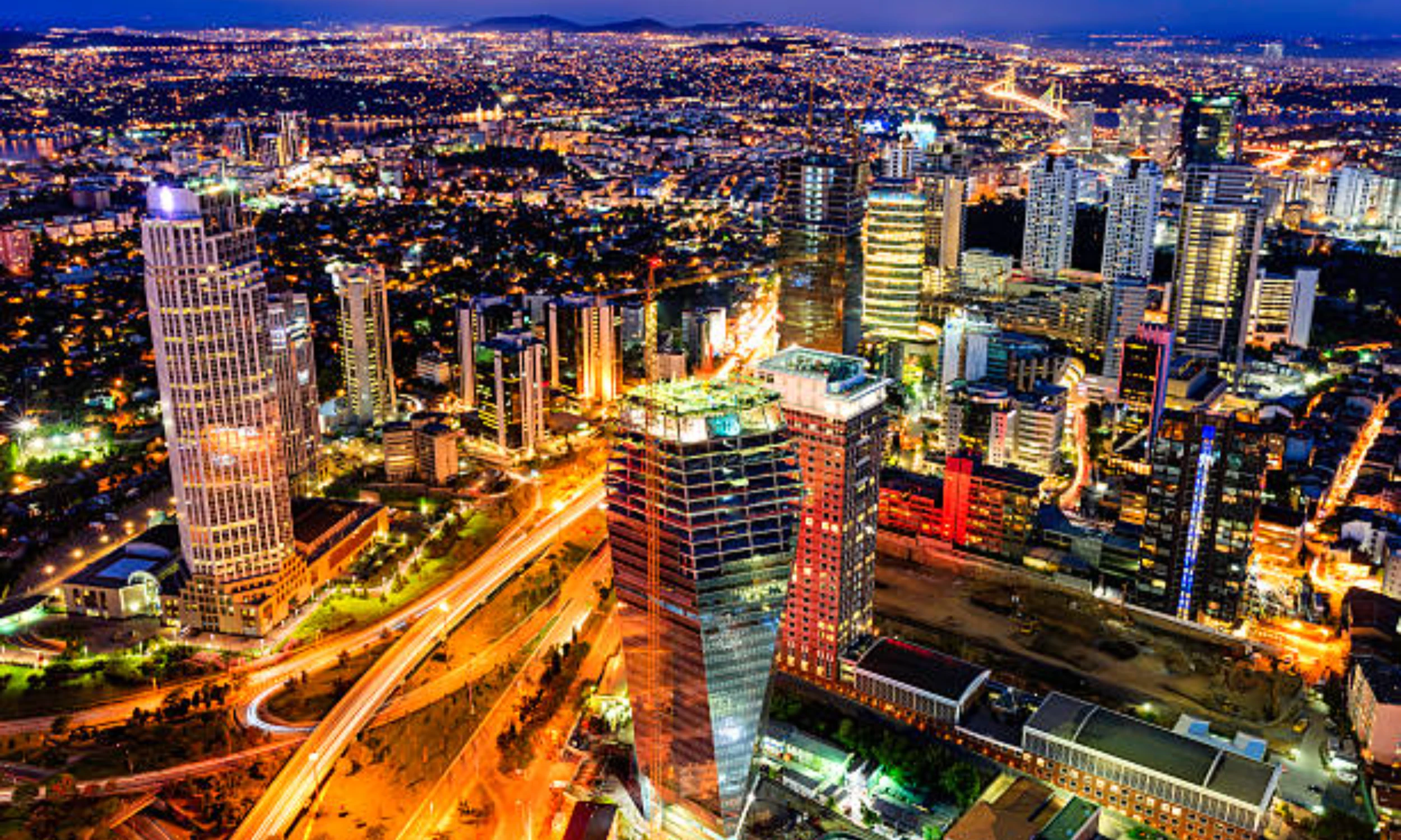 ՍՏԱՄԲՈՒԼ՝ պատմական Կոստանդնուպոլիս․  քաղաք, որտեղ միավորվում են արևելքն ու արևմուտքը